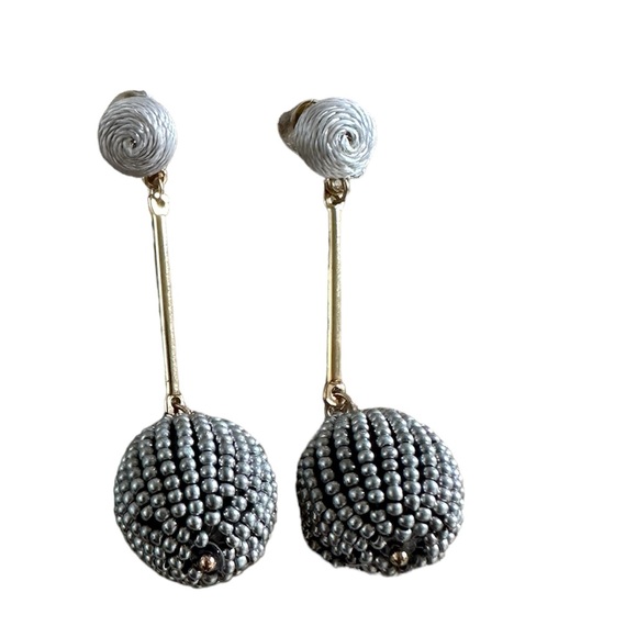 Fashion Earrings - Picture 2 of 2